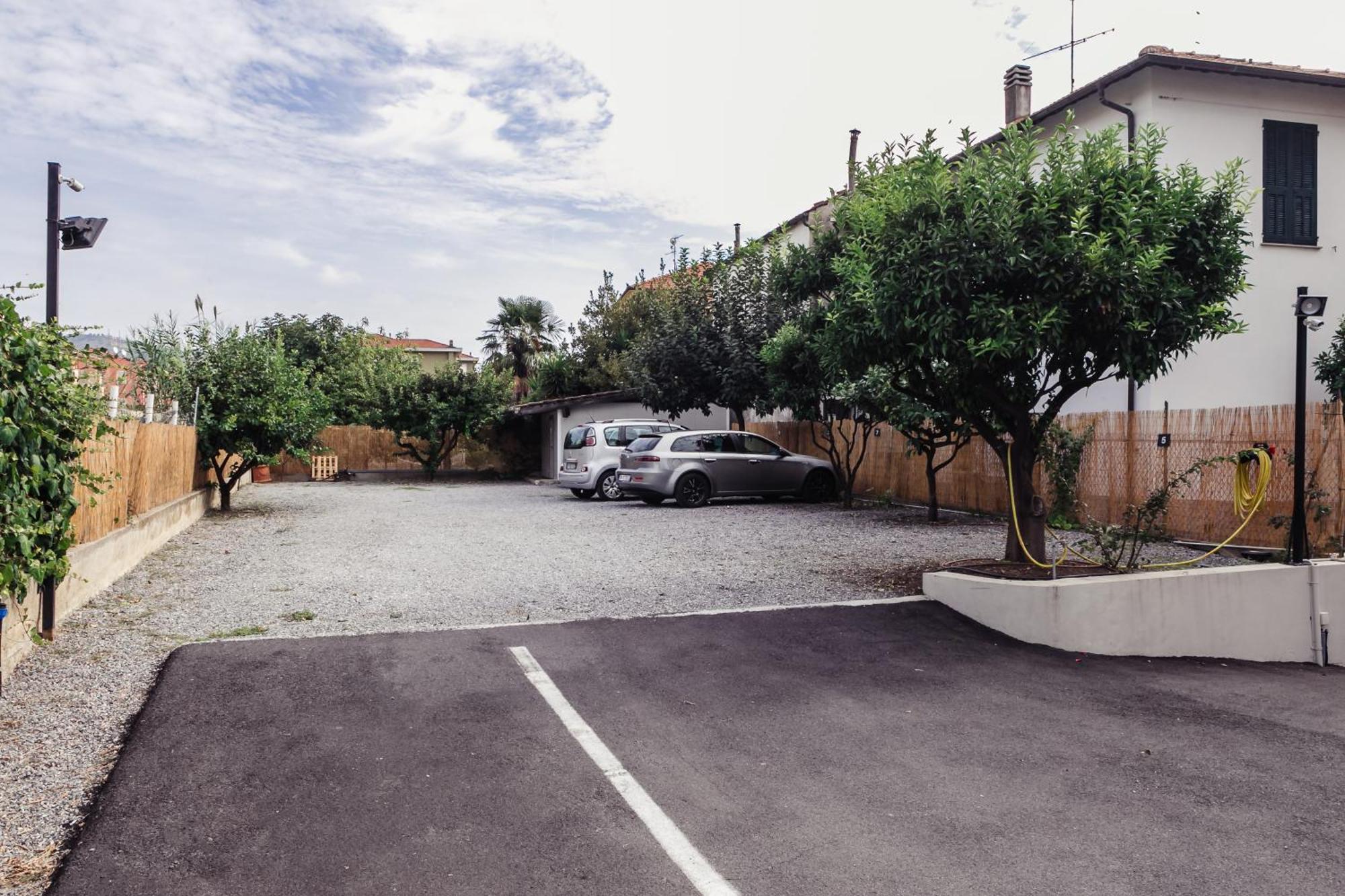 Appartamenti Linda San Bartolomeo Al Mare Exteriör bild